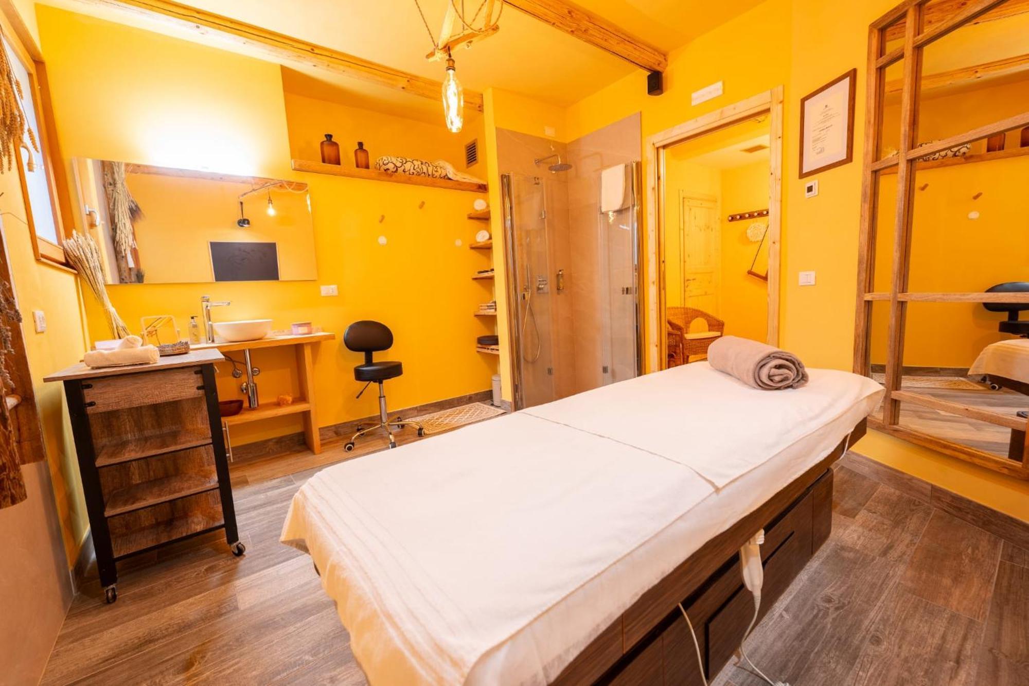 Agriturismo La Soglia Del Parco Ranica Экстерьер фото