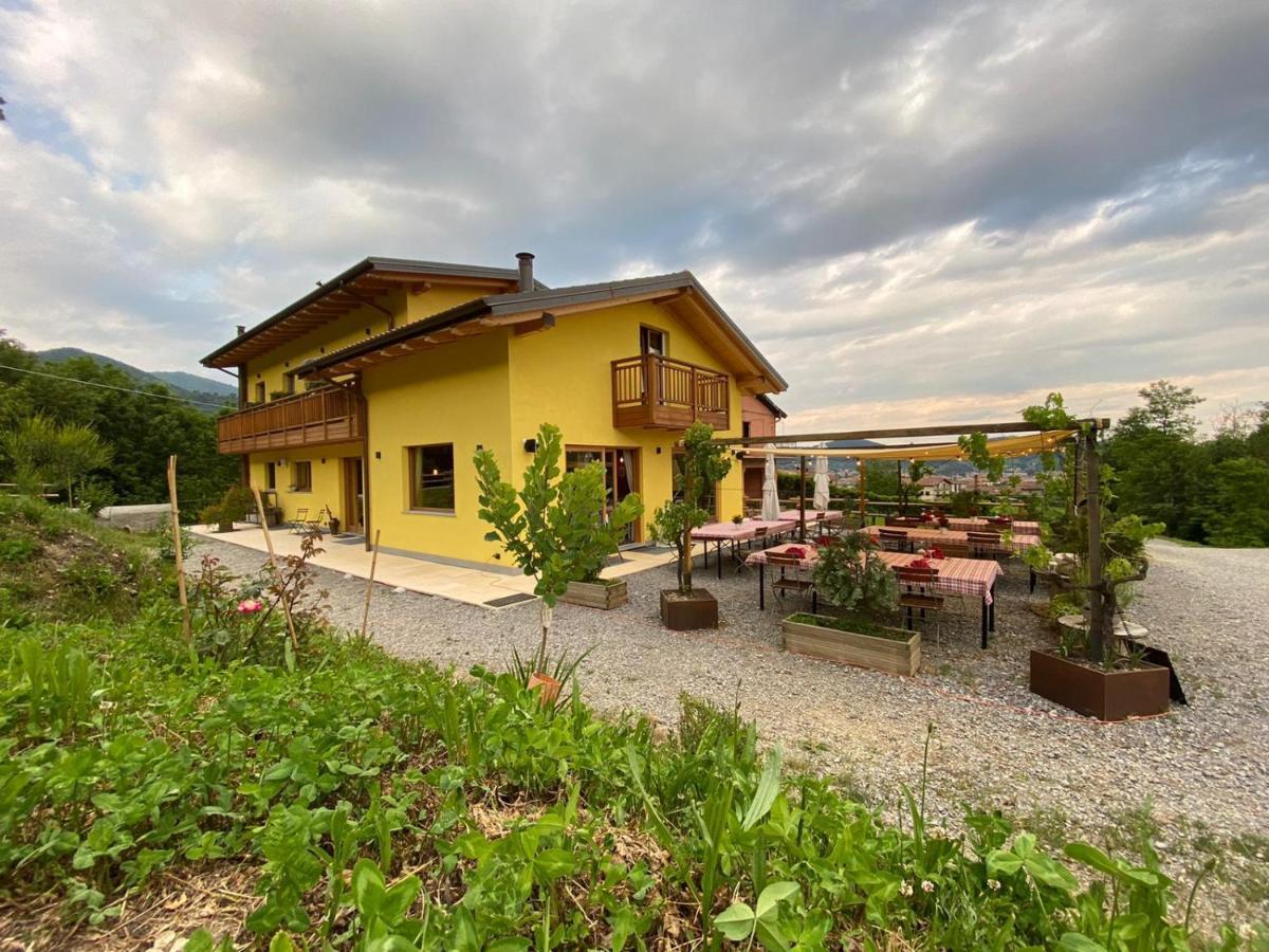Agriturismo La Soglia Del Parco Ranica Экстерьер фото